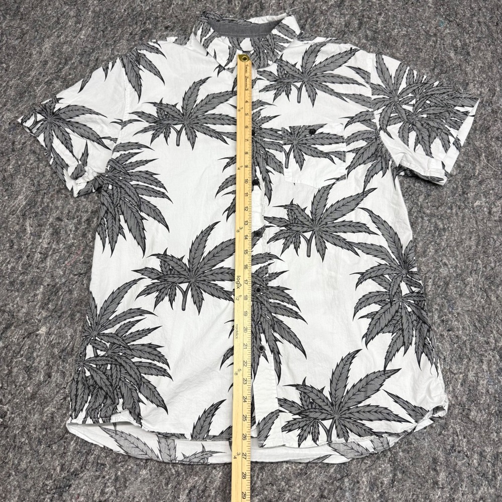 Eighty Eight Mens XL White Black Pot Leaf Print Cotton Short Sleeve Button Down - Picture 2 of 11
